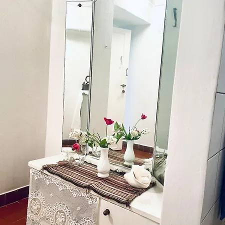 Tulipanos Lada Vendeghaz Ferienhaus