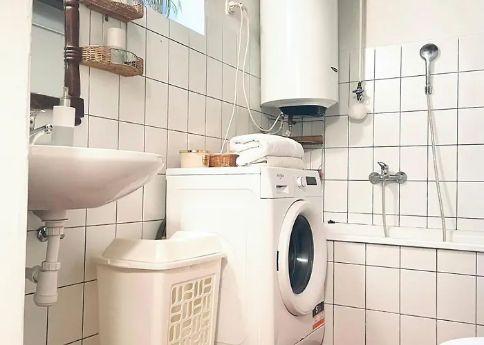 Tulipanos Lada Vendeghaz Dom wakacyjny *