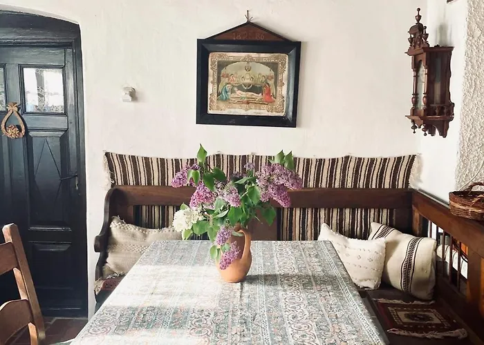 Dom wakacyjny Tulipanos Lada Vendeghaz *